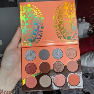Juvias Place Nubian 3 Coral palette